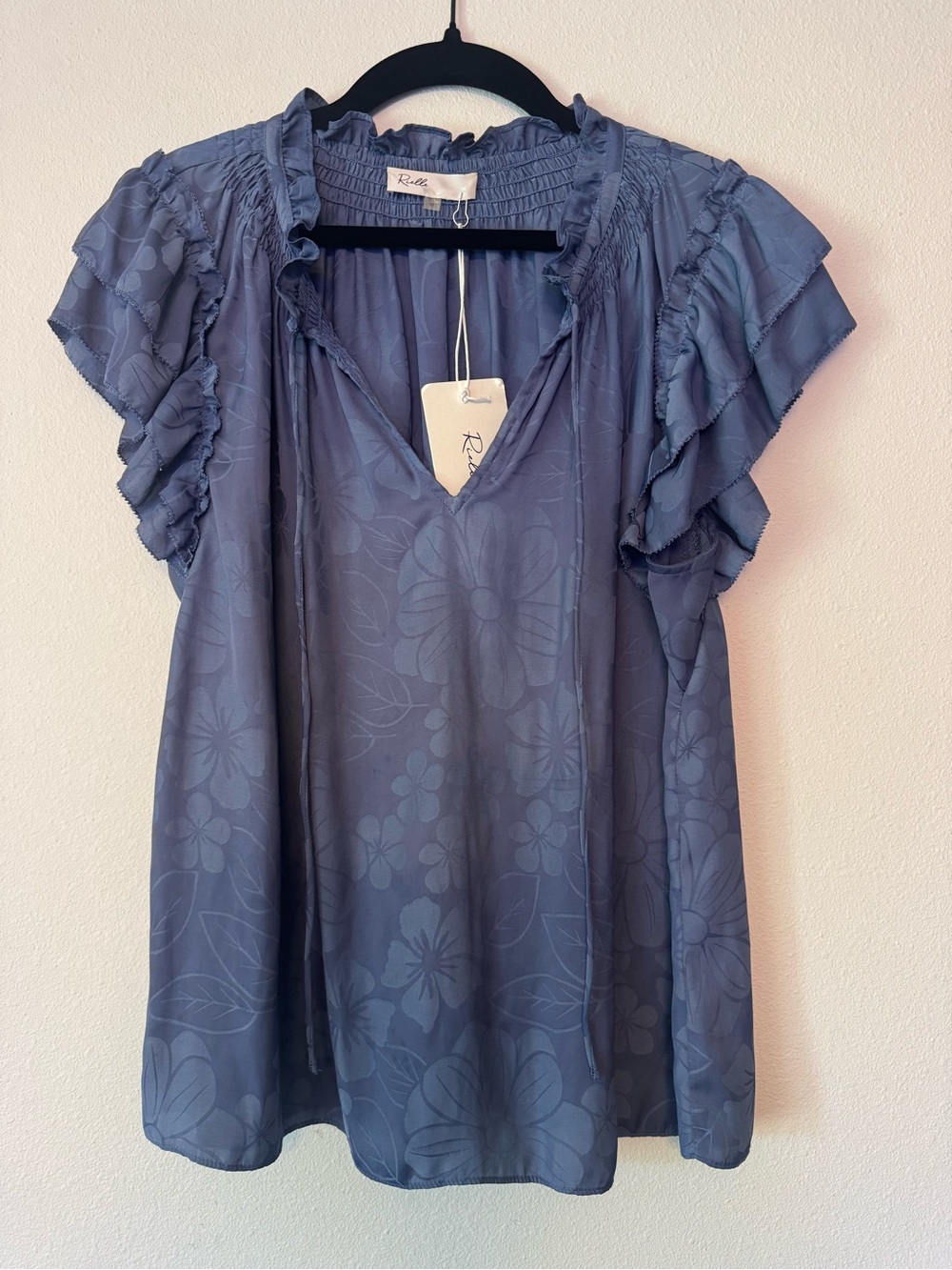 Ruffle Sleeve Floral V-Neck Top - Picture 1 of 4